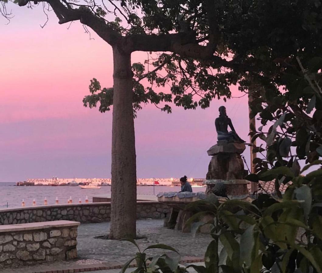 Monovano Di Schiso Giardini Naxos Luaran gambar